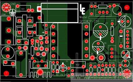 PCB元器件如何擺，線路該如何連接才能提高主板性能？